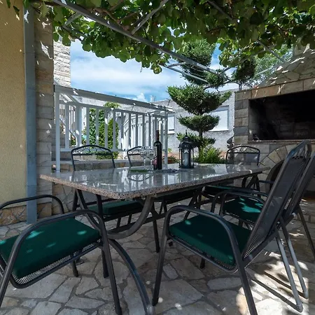 Appartement Kapetan *