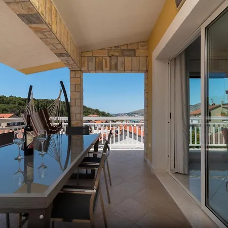 Kapetan Apartment Trogir