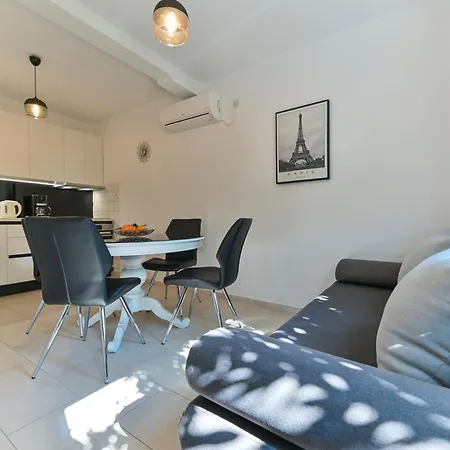 Kapetan Apartment