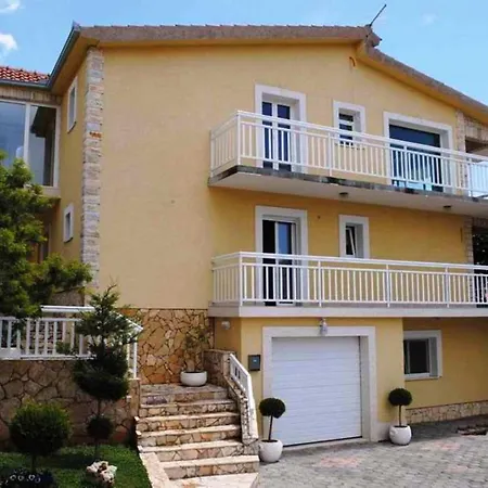 Apartment Kapetan