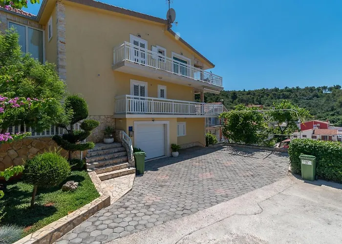 Kapetan Trogir