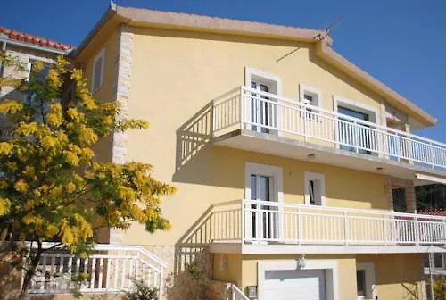 Apartamento Kapetan *